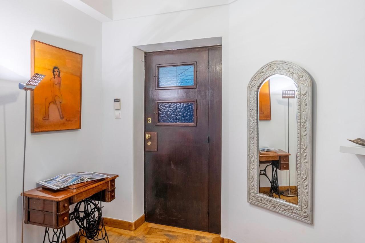 Central Athenian 1Br Apartment Buitenkant foto